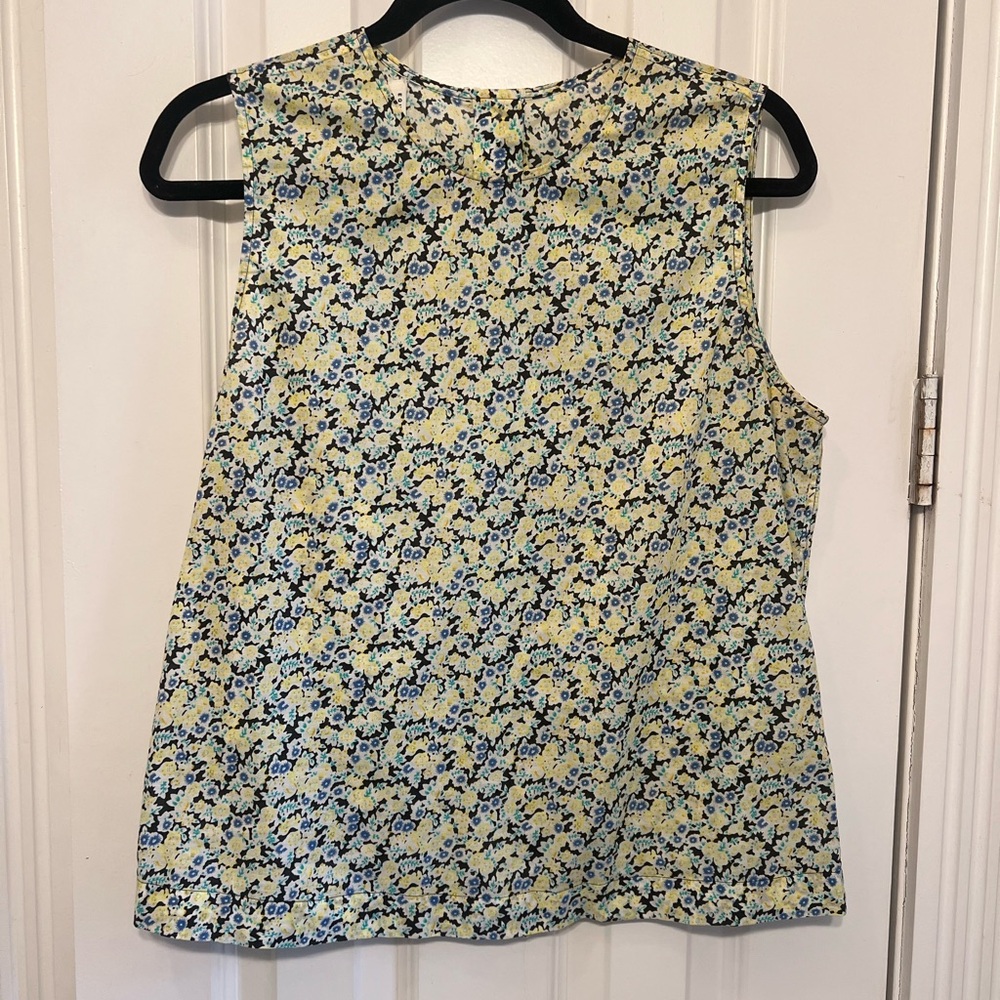 Equipment Floral Sleeveless Blouse Size Medium